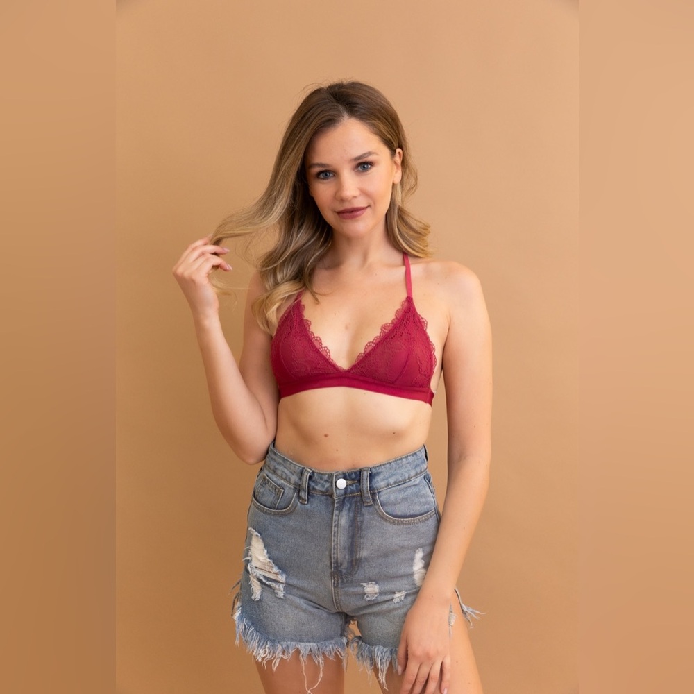 Lace T-Strap Back Plunge Bralette – Strappy Deep V Lingerie-inspired Crop Top